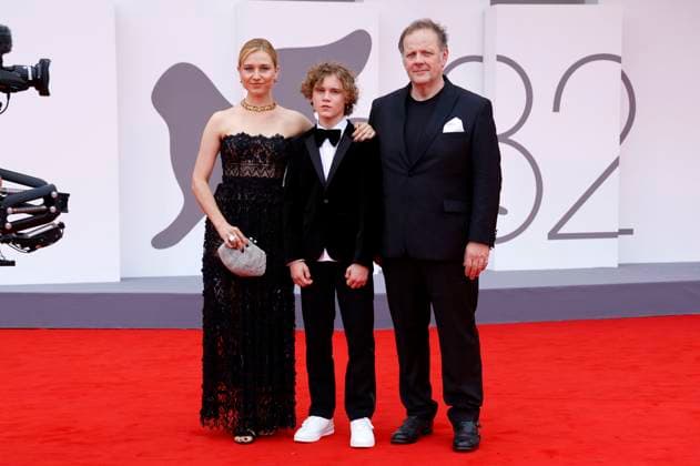 Andrea Waskovics, Bojtorjan Barabas and Gregory Gadebois at the premiere of the feature film Ãrva Orphan at the Biennale di Venezia 2025 82 Venice International Film Festival at the Palazzo del Cinema Venice, 28 08 2025 Foto:xD.xBedrosianx xFuturexImagex orphan_5862