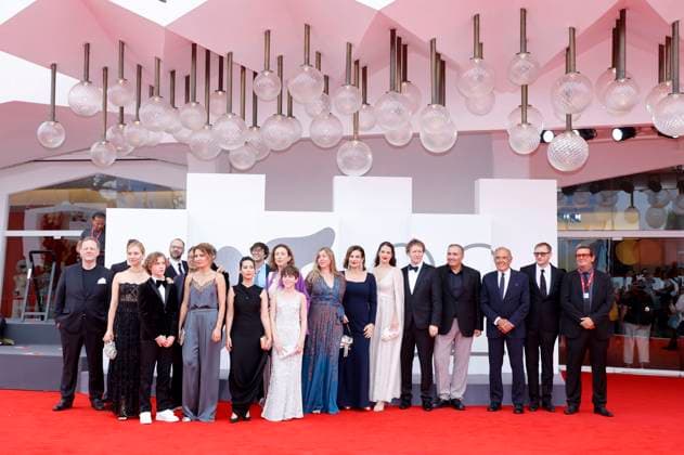 Alberto Barbera with Marcin Czarnik, Sandor Soma, Eliz Szabo, Hermina Fatyol, Andrea Waskovics, Laszlo Nemes, Bojtorjan Barabas, Gregory Gadebois and team at the premiere of the feature film Ãrva Orphan at the Biennale di Venezia 2025 82 Venice International Film Festival at the Palazzo del Cinema Venice, 28 08 2025 Foto:xD.xBedrosianx xFuturexImagex orphan_5877