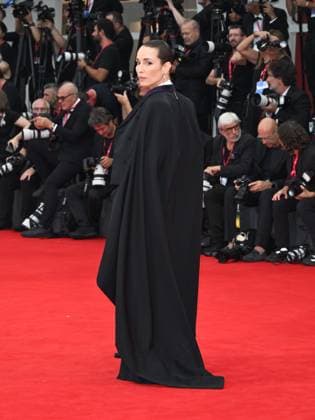 Venice, 82nd Venice International Film Festival 2025 - Evening 2. Red Carpet Film Bugonia. Pictured: Noomi Rapace  Copyright: xSimonexComix xipa-agency.netx xPoolxPhotoxEventsx06x IPA_Agency_IPA63489891