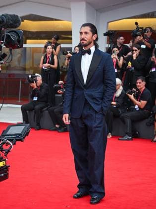 Venice, ITALY: Venice, 82nd Venice International Film Festival 2025 - Evening 2 - Red Carpet for the film Bugonia - Pictured: Luca Gervasi Venice ITALY  - ZUMAp169 20250828_zea_p169_938 Copyright: xManuelexMangiarottix