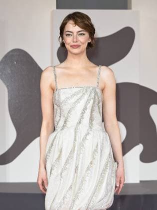 Venice, 82nd Venice International Film Festival 2025 - Evening 2. Red Carpet Film Bugonia. Pictured: Emma Stone  Copyright: xSimonexComix xipa-agency.netx xPoolxPhotoxEventsx06x IPA_Agency_IPA63491312