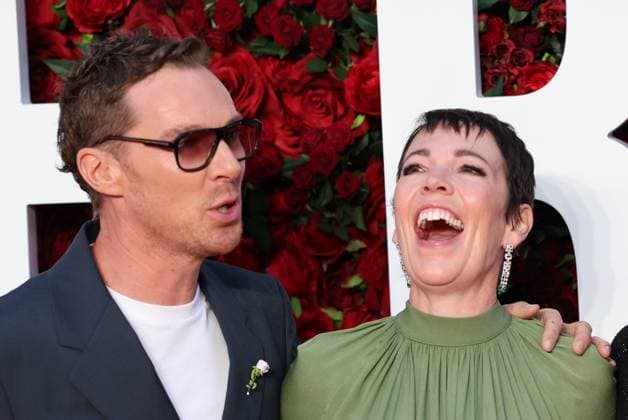 . 28 08 2025. London, United Kingdom. Olivia Colman and Benedict Cumberbatch at The Roses premiere in London.  xStephenxLockx xi-Imagesx IIM-26173-0022