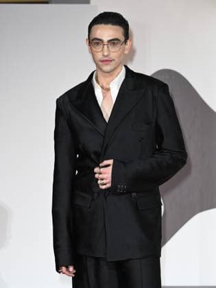 Venice, 82nd Venice International Film Festival 2025 - Evening 2. Red Carpet Film Jay Kelly. Pictured: Michele Bravi  Copyright: xSimonexComix xipa-agency.netx xPoolxPhotoxEventsx06x IPA_Agency_IPA63497414