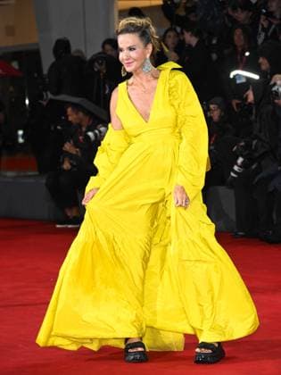 Venice, 82nd Venice International Film Festival 2025 - Evening 2. Red Carpet Film Jay Kelly. Pictured: Eva Robbins  Copyright: xSimonexComix xipa-agency.netx xPoolxPhotoxEventsx06x IPA_Agency_IPA63497421