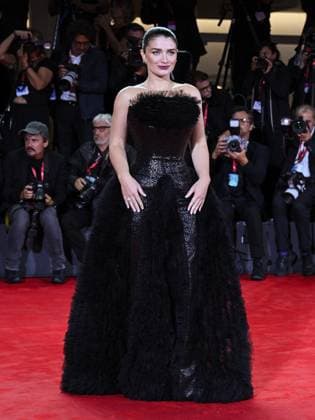 Venice, 82nd Venice International Film Festival 2025 - Evening 2 - Red Carpet for the film Jay Kelly - Pictured: Eve Hewson  Copyright: xManuelexMangiarottix xipa-agency.netx xPoolxPhotoxEventsx06x IPA_Agency_IPA63498137