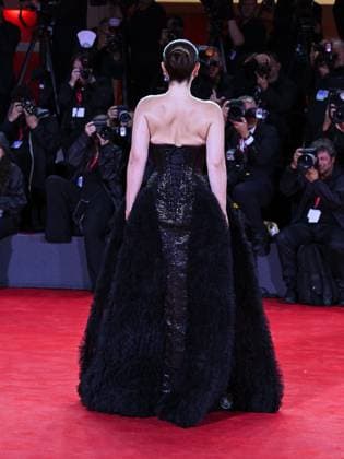 Venice, 82nd Venice International Film Festival 2025 - Evening 2 - Red Carpet for the film Jay Kelly - Pictured: Eve Hewson  Copyright: xManuelexMangiarottix xipa-agency.netx xPoolxPhotoxEventsx06x IPA_Agency_IPA63498139