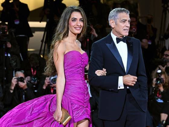 Venice, 82nd Venice International Film Festival 2025 - Evening 2 - Red Carpet for the film Jay Kelly - Pictured: George and Amal Clooney  Copyright: xManuelexMangiarottix xipa-agency.netx xPoolxPhotoxEventsx06x IPA_Agency_IPA63498561