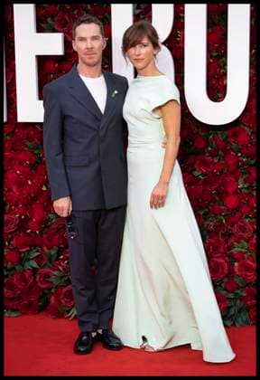 . 28 08 2025. London, United Kingdom. Benedict Cumberbatch and wife Sophie Hunter at The Roses premiere in London.  xStephenxLockx xi-Imagesx IIM-26173-0055