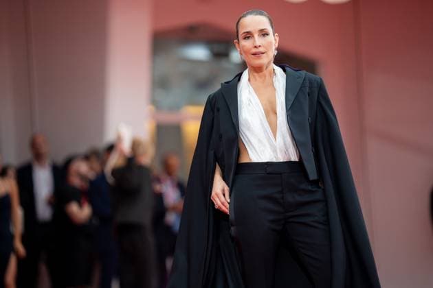 Bugonia Red Carpet - The 82nd Venice International Film Festival Noomi Rapace attends the Bugonia red carpet during the 82nd Venice International Film Festival in Venice, Italy, on August 28, 2025. Venice Italy  Copyright: xLucaxCarlinox originalFilename: carlino-notitle250828_np1tQ.jpg