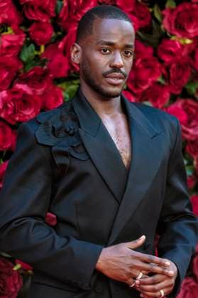 Ncuti Gatwa at the premiere of the movie The Roses The Battle of the Roses at Odeon Luxe Leicester Square London, 28 08 2025 Foto:xJ.xEdwardsx xFuturexImagex roses_5744