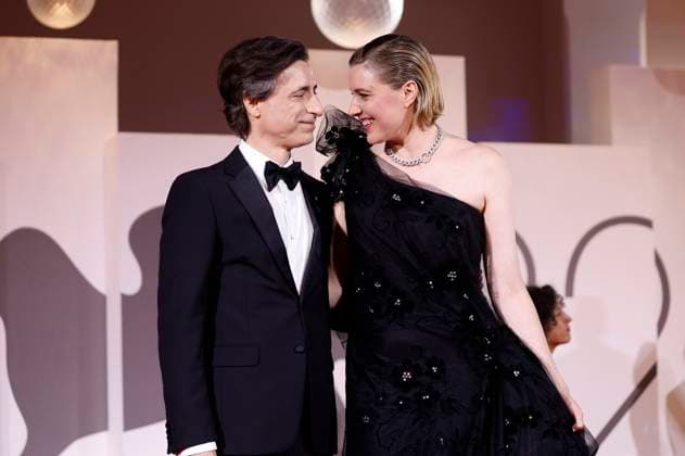 Noah Baumbach with wife Greta Gerwig at the premiere of the feature film Jay Kelly at the Biennale di Venezia 2025 82 Venice International Film Festival at the Palazzo del Cinema Venice, 28 08 2025 Foto:xD.xBedrosianx xFuturexImagex kelly_5981