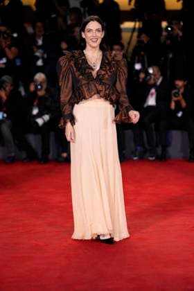 Jay Kelly red carpet at the 82nd Venice International Film Festival in Venice Lido - 28 Aug 2025 Riley Keough attends the Jay Kelly red carpet during the 82nd Venice International Film Festival. Venice Lido Italy Copyright: xDanielexCifalax xSOPAxImagesx _CIF4443