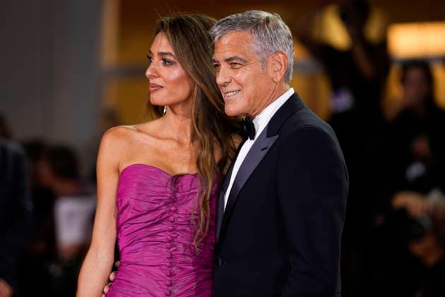 Jay Kelly red carpet at the 82nd Venice International Film Festival in Venice Lido - 28 Aug 2025 Amal Clooney and George Clooney attend the Jay Kelly red carpet during the 82nd Venice International Film Festival. Venice Lido Italy Copyright: xDanielexCifalax xSOPAxImagesx _CIF4532