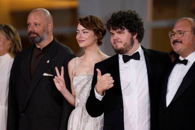 Bugonia red carpet during the 82nd Venice International Film Festival in Venice Lido - 28 Aug 2025 US actress Emma Stone and US actor Aidan Delbis pose on the red carpet before the screening of the movie Bugonia presented in competition at the 82nd International Venice Film Festival. Venice Lido Italy Copyright: xDanielexCifalax xSOPAxImagesx _CIF3949