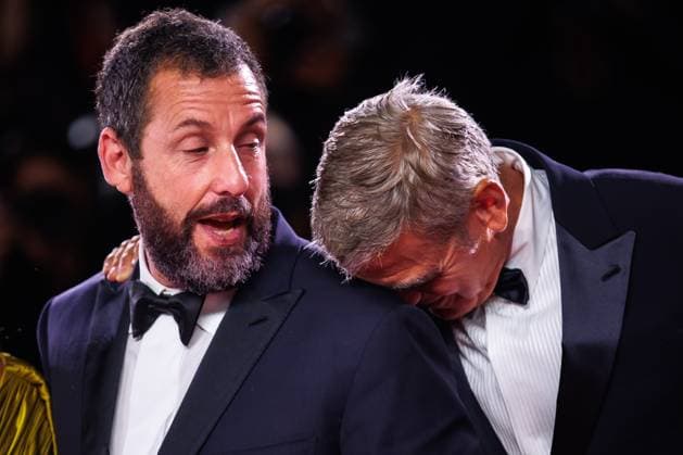 Red carpet of the film Jay Kelly at the 82nd Venice Film Festival in Venice - 28 Aug 2025 Adam Sandler and George Clooney attend the red carpet of the film Jay Kelly at the Palazzo del Cinema during the 82nd Venice Film Festival. Venice Italy Copyright: xMarcoxBaradax xSOPAxImagesx MBARADA_0001-2