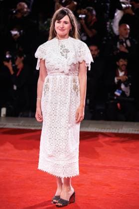 Red carpet of the film Jay Kelly at the 82nd Venice Film Festival in Venice - 28 Aug 2025 Emily Mortimer attends the red carpet of the film Jay Kelly at the Palazzo del Cinema during the 82nd Venice Film Festival. Venice Italy Copyright: xMarcoxBaradax xSOPAxImagesx MBARADA_0017