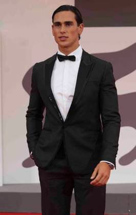 CELEBRITES : Festival international du film de Venise - Venice, Italy, 28th August, 2025. GUEST attending the Bugonia Premiere as part of the 82nd Venice International Film Festival at the Lido in Venice, Italy Laurent Lairys PSNEWZ VENISEItaly  Copyright: xLaurentxLairysx