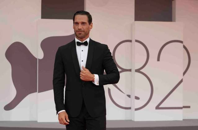 CELEBRITES : Festival international du film de Venise - Venice, Italy, 28th August, 2025. GUEST attending the Bugonia Premiere as part of the 82nd Venice International Film Festival at the Lido in Venice, Italy Laurent Lairys PSNEWZ VENISEItaly  Copyright: xLaurentxLairysx