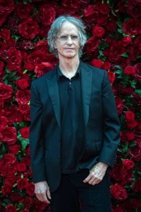 The Roses UK Premiere Arrivals at Odeon Luxe, Leicester Square, London, UK Director Jay Roach attends The The Roses UK Premiere at Odeon Luxe, Leicester Square, London, England, UK on Thursday 28 August, 2025., Credit:Justin Ng Avalon UK, England, London, Odeon Luxe, Leicester Square Copyright: xJustinxNgx xAvalonx 1032180628
