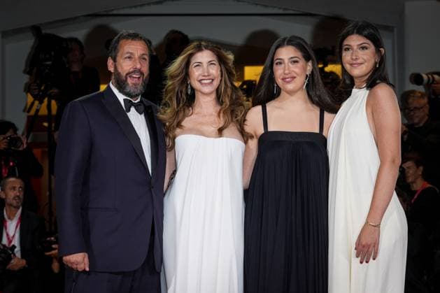 Jay Kelly red carpet during the 82nd Venice International Film Festival in Venice, Italy on 28 August 2025. Adam Sandler, Jackie Sandler, Sadie Sandler, Sunny Sandler attend the Jay Kelly red carpet during the 82nd Venice International Film Festival in Venice, Italy on 28 August 2025., Credit:Stefano Costantino TTL Avalon Italy, Venice  Copyright: xStefanoxCostantinoxTTLx xAvalonx 1032159393