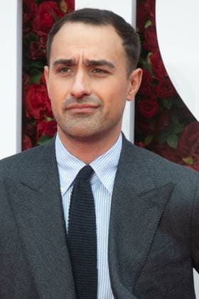 The Roses UK Premiere Arrivals at Odeon Luxe, Leicester Square, London, UK Jamie Demetriou attends The The Roses UK Premiere at Odeon Luxe, Leicester Square, London, England, UK on Thursday 28 August, 2025., Credit:Justin Ng Avalon UK, England, London, Odeon Luxe, Leicester Square Copyright: xJustinxNgx xAvalonx 1032181011