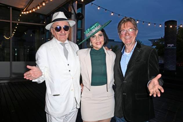 Lo Graf von Blickensdorf, Pauline Stolze and Arno Funke at the premiere of the reality show The Power in the Alice Rooftop Garden Berlin, 28 08 2025 Foto:xN.xKubelkax xFuturexImagex power_5870