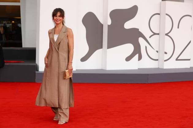 August 29, 2025, Venice, Veneto, Italy: Italian filmmaker MAURA DELPERO on the red carpet for the A Pied d Oeuvre Premiere screening at the 82nd Venice Film Festival at the Venice Lido, Italy. Venice Italy - ZUMAc179 20250829_zep_c179_077 Copyright: xMickaelxChavetx