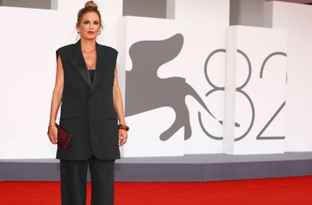 August 29, 2025, Venice, Veneto, Italy: AGATHE RIEDINGER on the red carpet for the A Pied d Oeuvre Premiere screening at the 82nd Venice Film Festival at the Venice Lido, Italy. Venice Italy - ZUMAc179 20250829_zep_c179_106 Copyright: xMickaelxChavetx