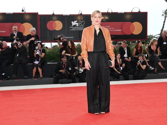 Venice, 82nd Venice International Film Festival 2025 - evening 3 - red carpet for the film A Pied D Oeuvre In the photo: Valerie Donzelli  Copyright: xAlbertoxTerenghix xipa-agency.netx xPoolxPhotoxEventsx06x IPA_Agency_IPA63580915