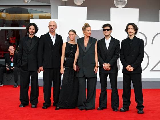 Venice, 82nd Venice International Film Festival 2025 - evening 3 - red carpet of the film A Pied D Oeuvre - In the photo: Sayyid El Alami, Julien Colonna, Lou Lampros, Agathe Riedinger, Zoran Boukherma, Ludovic Boukherma  Copyright: xManuelexMangiarottix xipa-agency.netx xPoolxPhotoxEventsx06x IPA_Agency_IPA63581625