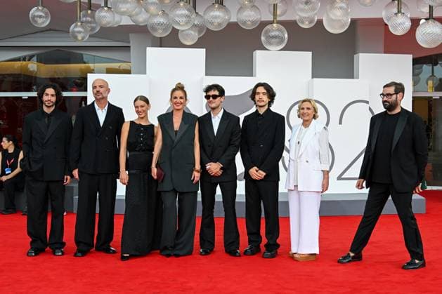 Venice, 82nd Venice International Film Festival 2025 - evening 3 - red carpet of the film A Pied D Oeuvre - In the photo: Sayyid El Alami, Julien Colonna, Lou Lampros, Agathe Riedinger, Zoran Boukherma, Ludovic Boukherma, guest  Copyright: xManuelexMangiarottix xipa-agency.netx xPoolxPhotoxEventsx06x IPA_Agency_IPA63581630