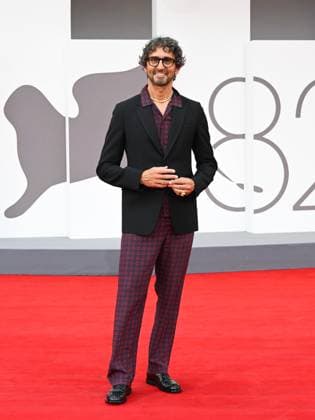 Venice, 82nd Venice International Film Festival 2025 - Evening 3 - The red carpet for the film After The Hunt. Pictured is Simone Marchetti.  Copyright: xManuelexMangiarottix xipa-agency.netx xPoolxPhotoxEventsx06x IPA_Agency_IPA63581688