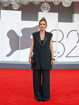 Venice, ITALY: Venice, 82nd Venice International Film Festival 2025 - Evening 3 - Red Carpet for the film A Pied D Oeuvre - Pictured: Agathe Riedinger Venice ITALY  - ZUMAp169 20250829_zea_p169_719 Copyright: xManuelexMangiarottix