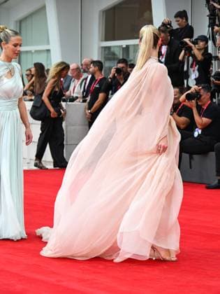 Venice, 82nd Venice International Film Festival 2025 - Evening 3 - The red carpet for the film After The Hunt. Pictured are Lady Amelia and Eliza Spencer.  Copyright: xLadyxAmeliaxedxElizaxSpencerx xipa-agency.netx xPoolxPhotoxEventsx06x IPA_Agency_IPA63582756