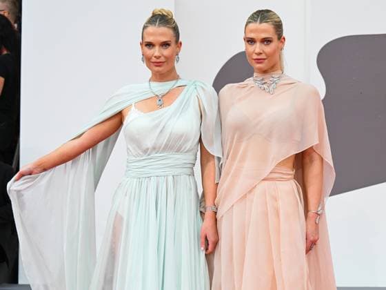 Venice, 82nd Venice International Film Festival 2025 - Evening 3 - The red carpet for the film After The Hunt. Pictured are Lady Amelia and Eliza Spencer.  Copyright: xLadyxAmeliaxedxElizaxSpencerx xipa-agency.netx xPoolxPhotoxEventsx06x IPA_Agency_IPA63582813