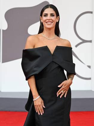 Venice, 82nd Venice International Film Festival 2025 - Evening 3 - Red Carpet for the film After The Hunt - Pictured: Martina Luchena  Copyright: xManuelexMangiarottix xipa-agency.netx xPoolxPhotoxEventsx06x IPA_Agency_IPA63582840