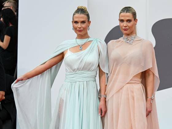 Venice, ITALY: Venice, 82nd Venice International Film Festival 2025 - evening 3 - red carpet of the film After The Hunt - Pictured: Lady Amelia and Eliza Spencer Venice ITALY  - ZUMAp169 20250829_zea_p169_820 Copyright: xManuelexMangiarottix