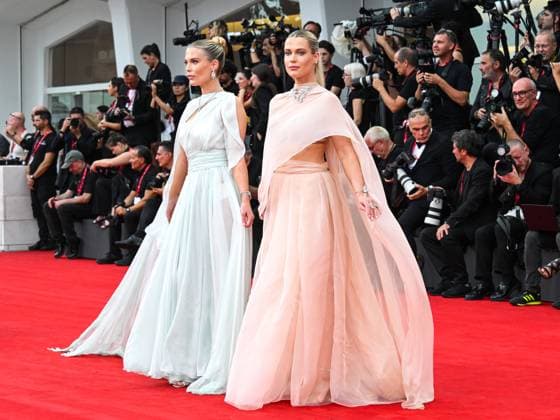 Venice, Italy: Venice, 82nd Venice International Film Festival 2025 - Evening 3 - The red carpet for the film After The Hunt. Pictured are Lady Amelia and Eliza Spencer. Venice Italy  - ZUMAp169 20250829_zea_p169_832 Copyright: xLadyxAmeliaxedxElizaxSpencerx