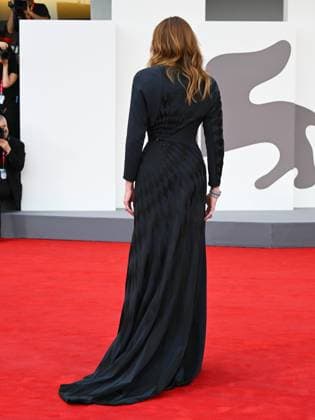 Venice, 82nd Venice International Film Festival 2025 - Evening 3 - Red Carpet for the film After The Hunt - Pictured: Julia Roberts  Copyright: xManuelexMangiarottix xipa-agency.netx xPoolxPhotoxEventsx06x IPA_Agency_IPA63583421