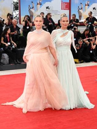 Venice, 82nd Venice International Film Festival 2025 - evening 3 - red carpet of the film After the Hunt Pictured: Lady Amelia Spencer Lady, Lady Eliza Spencer  Copyright: xAlbertoxTerenghi PoolxPhotoxEventsx06x xipa-agency.netx xPoolxPhotoxEventsx06x IPA_Agency_IPA63584596