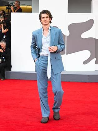 Venice, 82nd Venice International Film Festival 2025 - Evening 3 - The red carpet for the film After The Hunt. Pictured is Andrew Garfield.  Copyright: xManuelexMangiarottix xipa-agency.netx xPoolxPhotoxEventsx06x IPA_Agency_IPA63585057