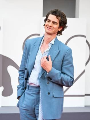Venice, 82nd Venice International Film Festival 2025 - Evening 3 - The red carpet for the film After The Hunt. Pictured is Andrew Garfield.  Copyright: xManuelexMangiarottix xipa-agency.netx xPoolxPhotoxEventsx06x IPA_Agency_IPA63585070