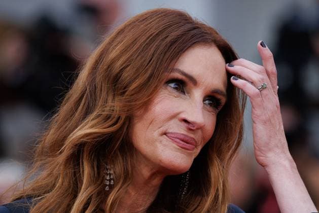 News - After The Hunt Red Carpet - The 82nd Venice International Film Festival Julia Roberts attends the After The Hunt red carpet during the 82nd Venice International Film Festival on August 29, 2025 in Venice, Italy. Photo: Cinzia Camela. Lido di Venezia Palazzo del Cinema Italy Copyright: xCinziaxCamelax xLiveMediax LPN_1998366