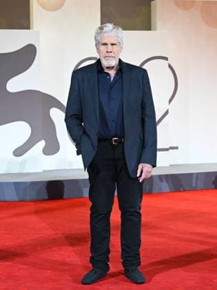 Entertainment Bilder des Tages Venice, 82nd Venice International Film Festival 2025 - Night 3 - The Red Carpet for the Film Eojjeol Suga Eopda (No Other Choice). Pictured: Ron Perlman  Copyright: xManuelexMangiarottix xipa-agency.netx xPoolxPhotoxEventsx06x IPA_Agency_IPA63588674