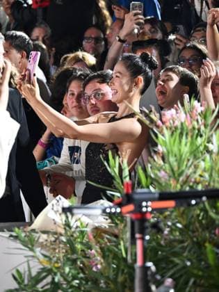 Venice, 82nd Venice International Film Festival 2025 - Evening 3 - The Red Carpet for the Film Eojjeol Suga Eopda (No Other Choice). Pictured is Son Ye-jin.  Copyright: xManuelexMangiarottix xipa-agency.netx xPoolxPhotoxEventsx06x IPA_Agency_IPA63590820