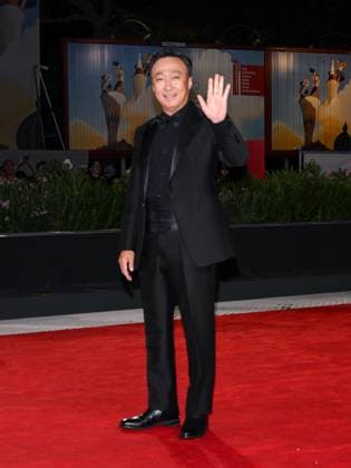 Venice, ITALY: Venice, 82nd Venice International Film Festival 2025 - Evening 3 - Red Carpet for the film Calle Malaga - Pictured: Lee Sung-min Venice ITALY  - ZUMAp169 20250829_zea_p169_1594 Copyright: xAlbertoxTerenghix