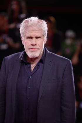 82nd Venice Film Festival - Eojjeol suga eopda (No Other Choice) VENICE, ITALY - AUGUST 29: Actor Ron Perlman attends the red carpet of the film Eojjeol suga eopda (No Other Choice) at the 82nd Venice Film Festival in Venice, Italy on August 29th, 2025. Marco Barada Anadolu Venice Italy. Editorial use only. Please get in touch for any other usage.  Copyright: x2025xAnadoluxMarcoxBaradax
