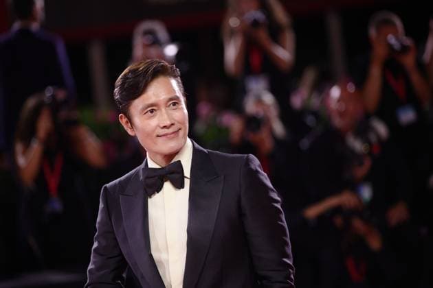 82nd Venice Film Festival - Eojjeol suga eopda (No Other Choice) VENICE, ITALY - AUGUST 29: Korean actor Lee Byung-hun attends the red carpet of the film Eojjeol suga eopda (No Other Choice) at the 82nd Venice Film Festival in Venice, Italy on August 29th, 2025 Marco Barada Anadolu Venice Italy. Editorial use only. Please get in touch for any other usage.  Copyright: x2025xAnadoluxMarcoxBaradax