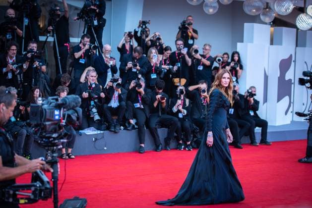 After The Hunt Red Carpet - The 82nd Venice International Film Festival - 29 Aug 2025 Julia Roberts attends the After The Hunt red carpet during the 82nd Venice International Film Festival. Venice Italy Copyright: xLoredanaxSangiulianox xSOPAxImagesx LSangiuliano-1654