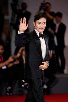 August 29, 2025, Venice Lido, Italy: Lee Byung-hun attends the Eojjeol Suga Eopda (No Other Choice) red carpet during the 82nd Venice International Film Festival. Venice Lido Italy - ZUMAs197 20250829_aaa_s197_548 Copyright: xDanielexCifalax